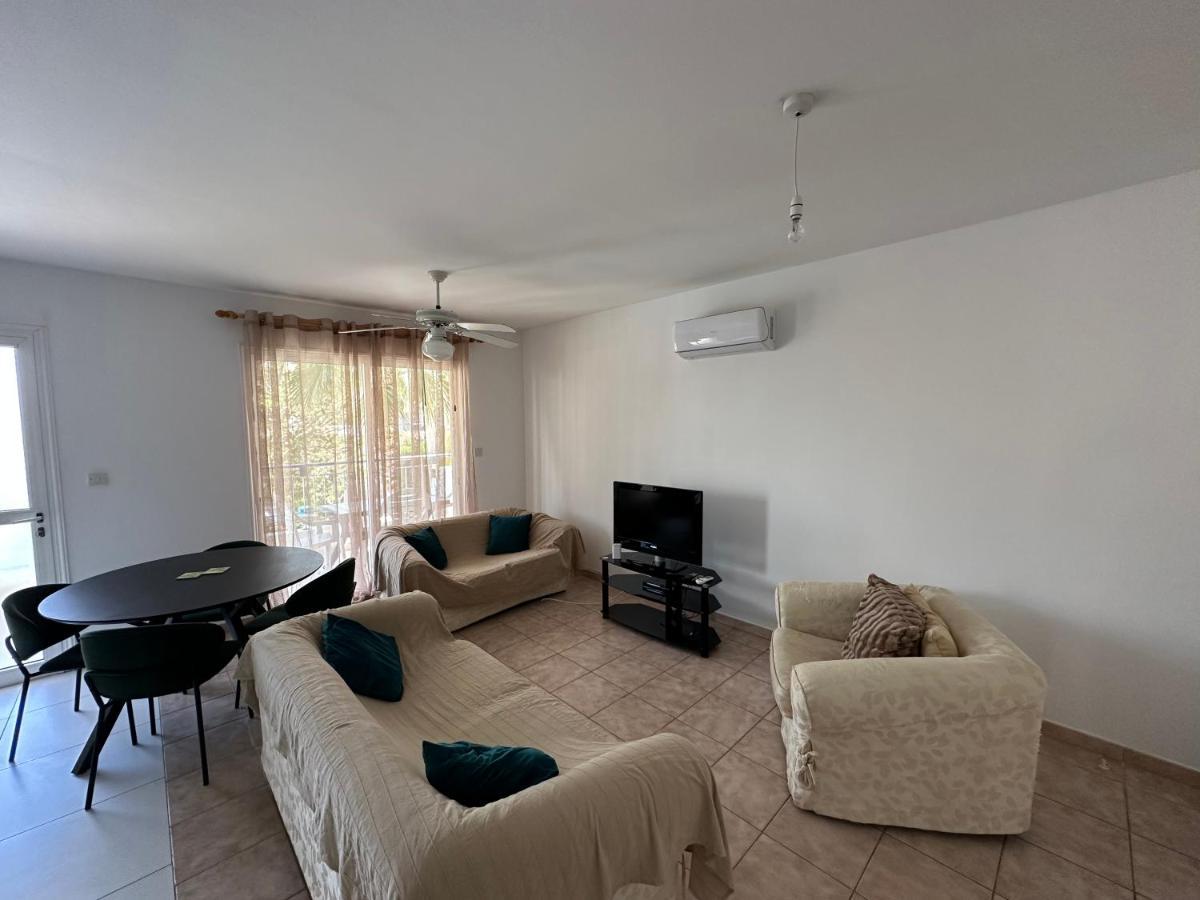 Kato Paphos Apartment Buitenkant foto